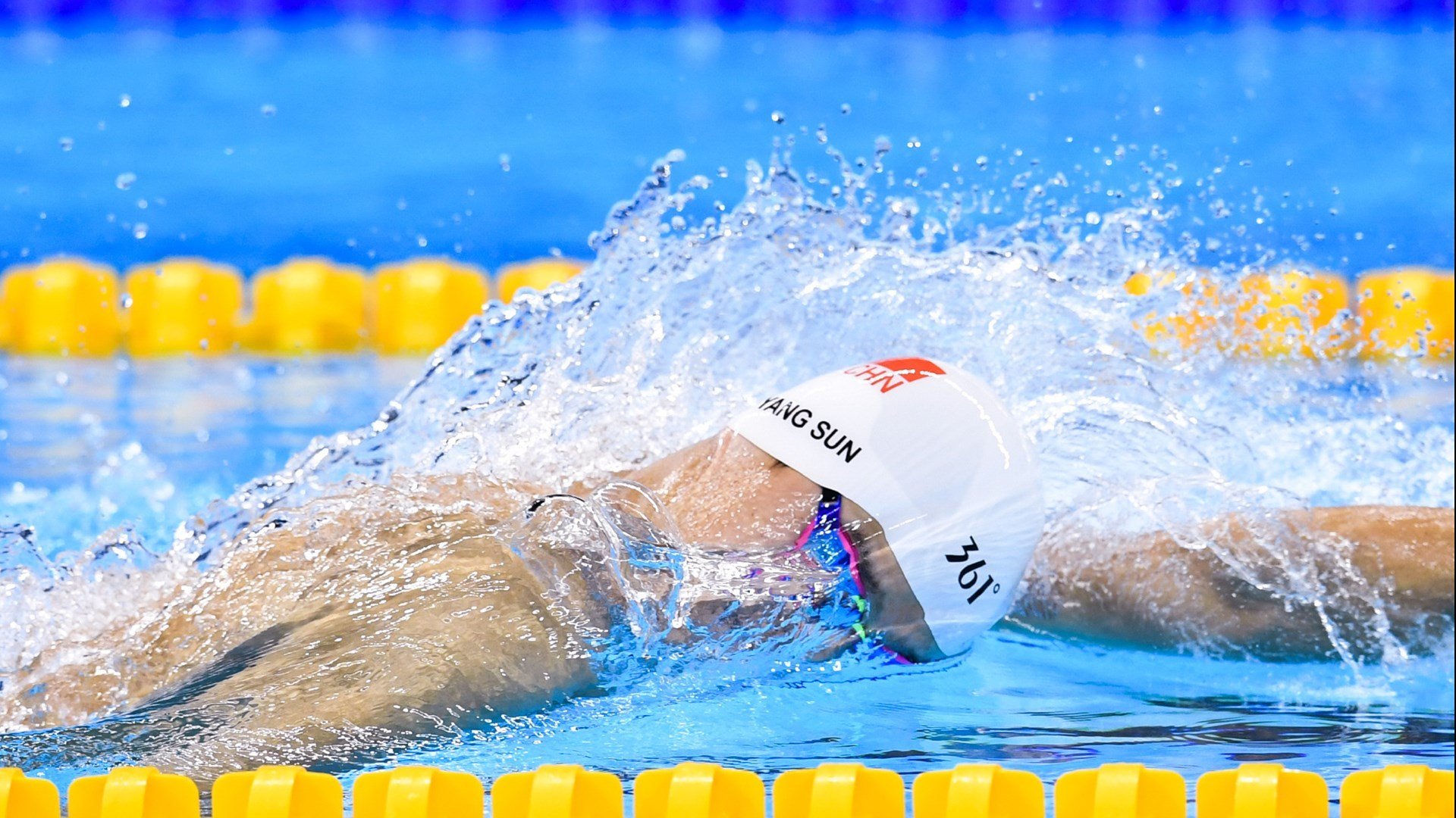 JIUYOU GAMING-“泳池争锋！2025世界游泳锦标赛最强泳将谁与争锋？”