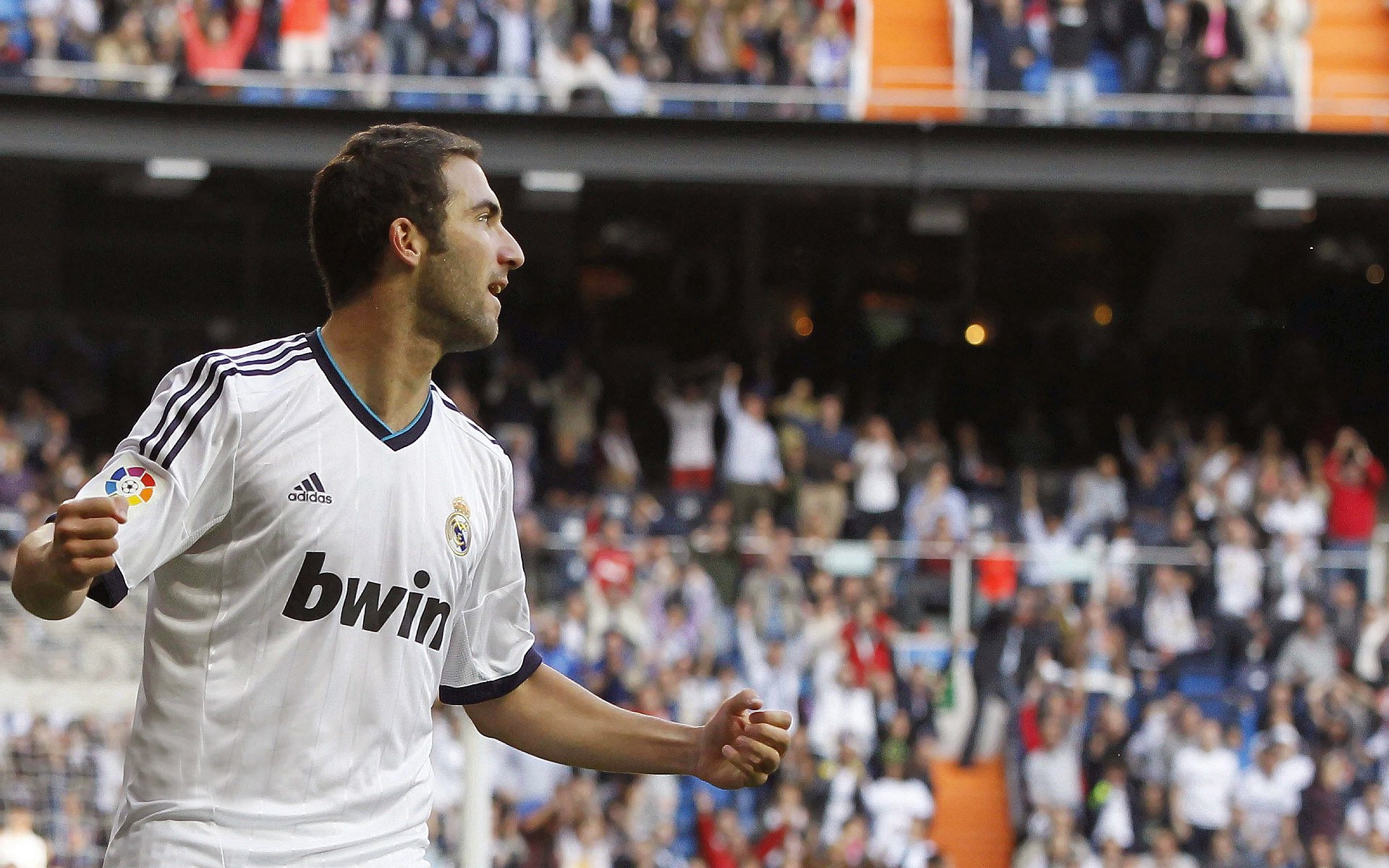 东亚杯U23国足迎战 球迷热情不减,2021东亚杯国足